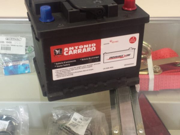 Batteria riempita Granit 50Ah 12V