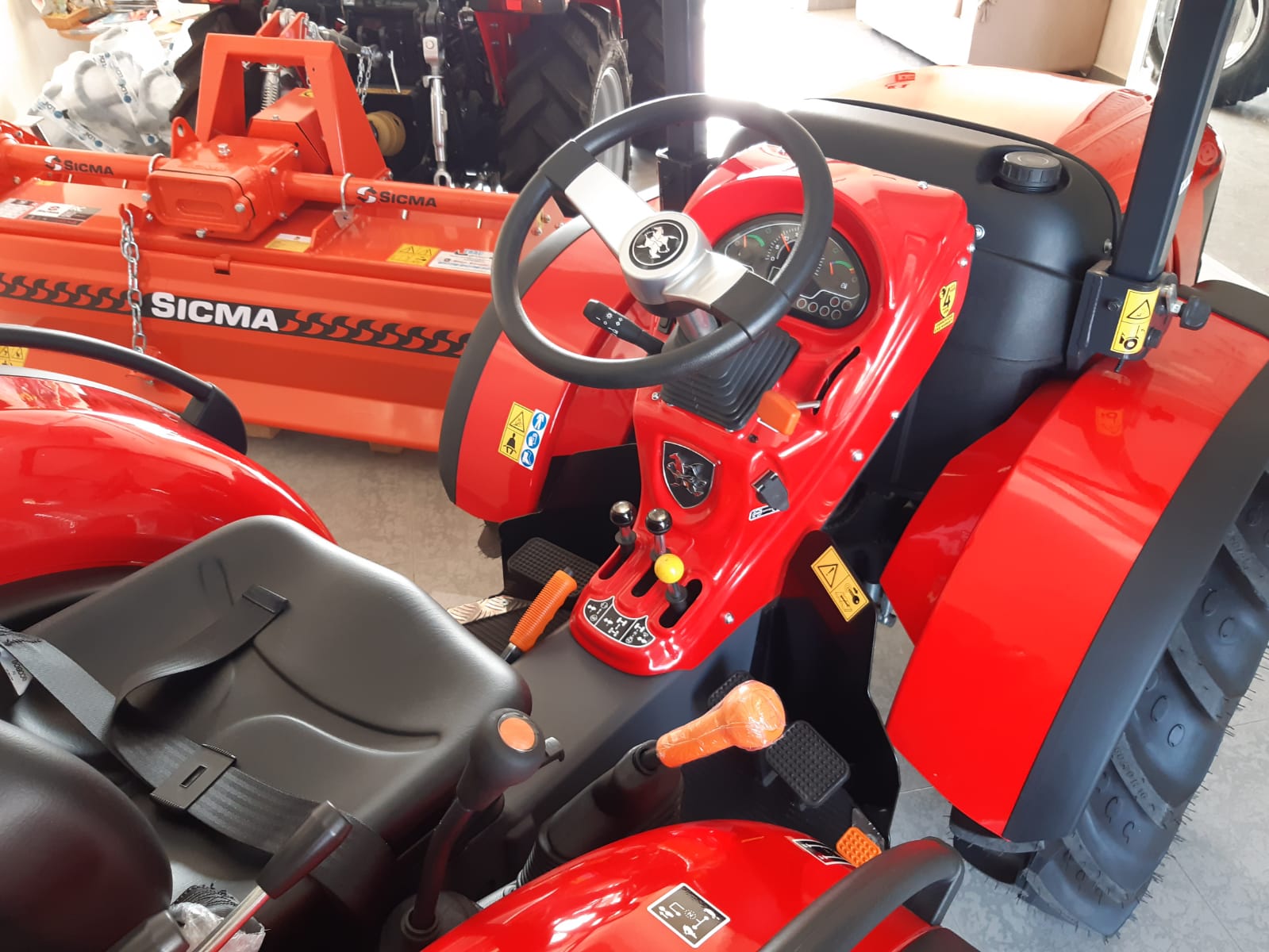 Trattore Nuovo Gommato A. Carraro 3800 F -PROMOZIONE - immagine 9