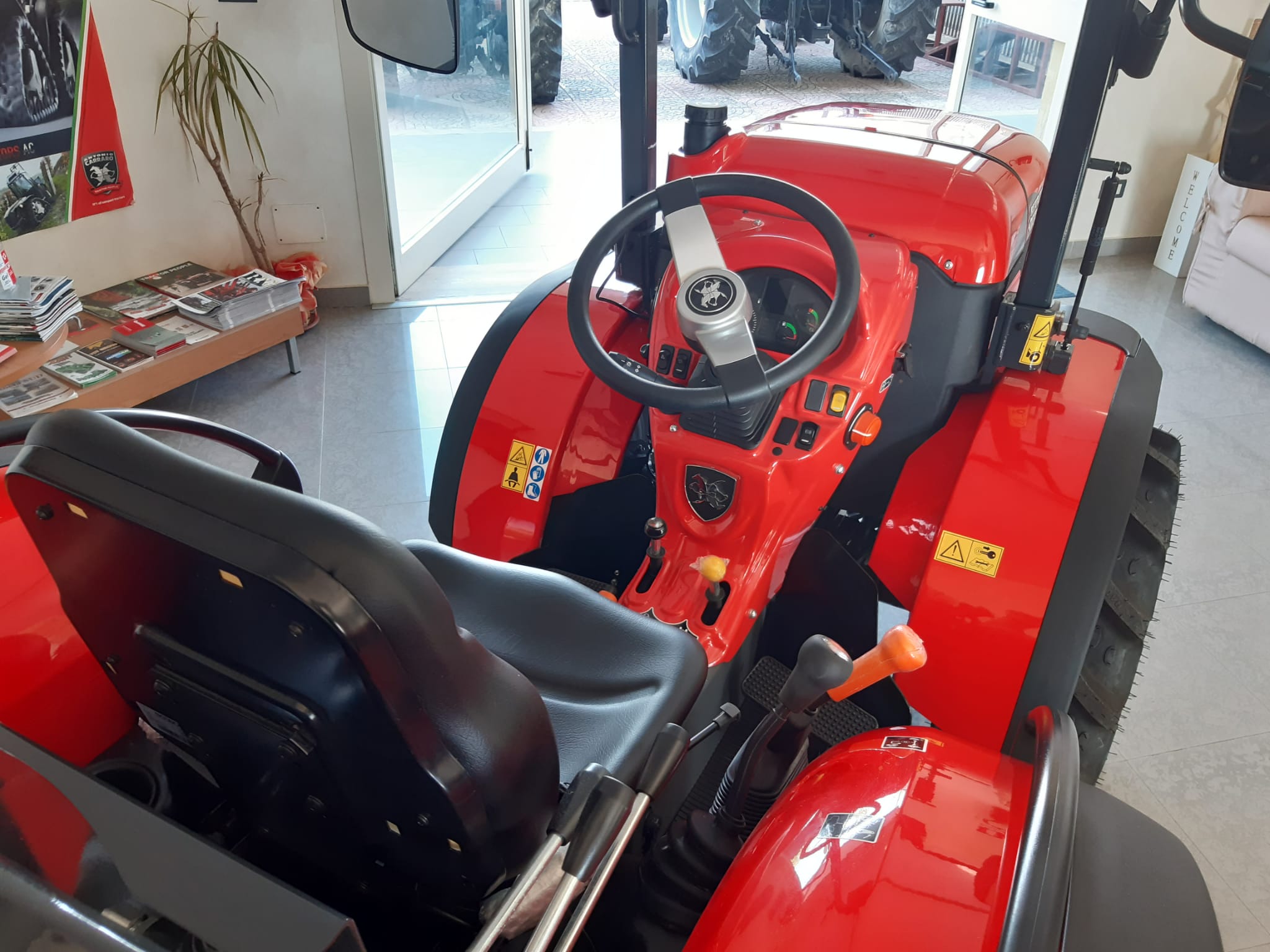 Trattore Nuovo Gommato A. Carraro 4800F-PROMOZIONE - immagine 10