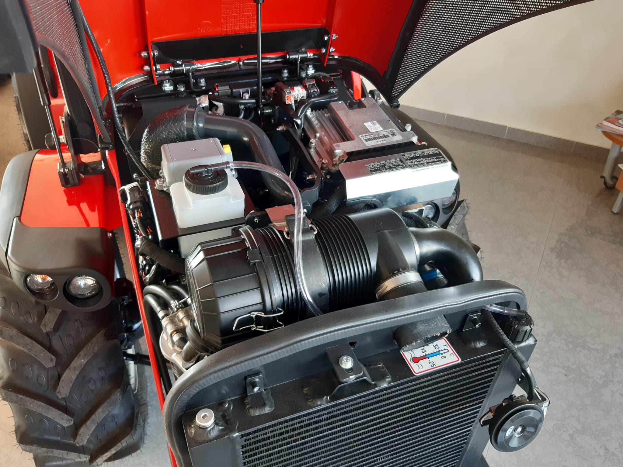 Trattore Nuovo Gommato A. Carraro 4800F-PROMOZIONE - immagine 3