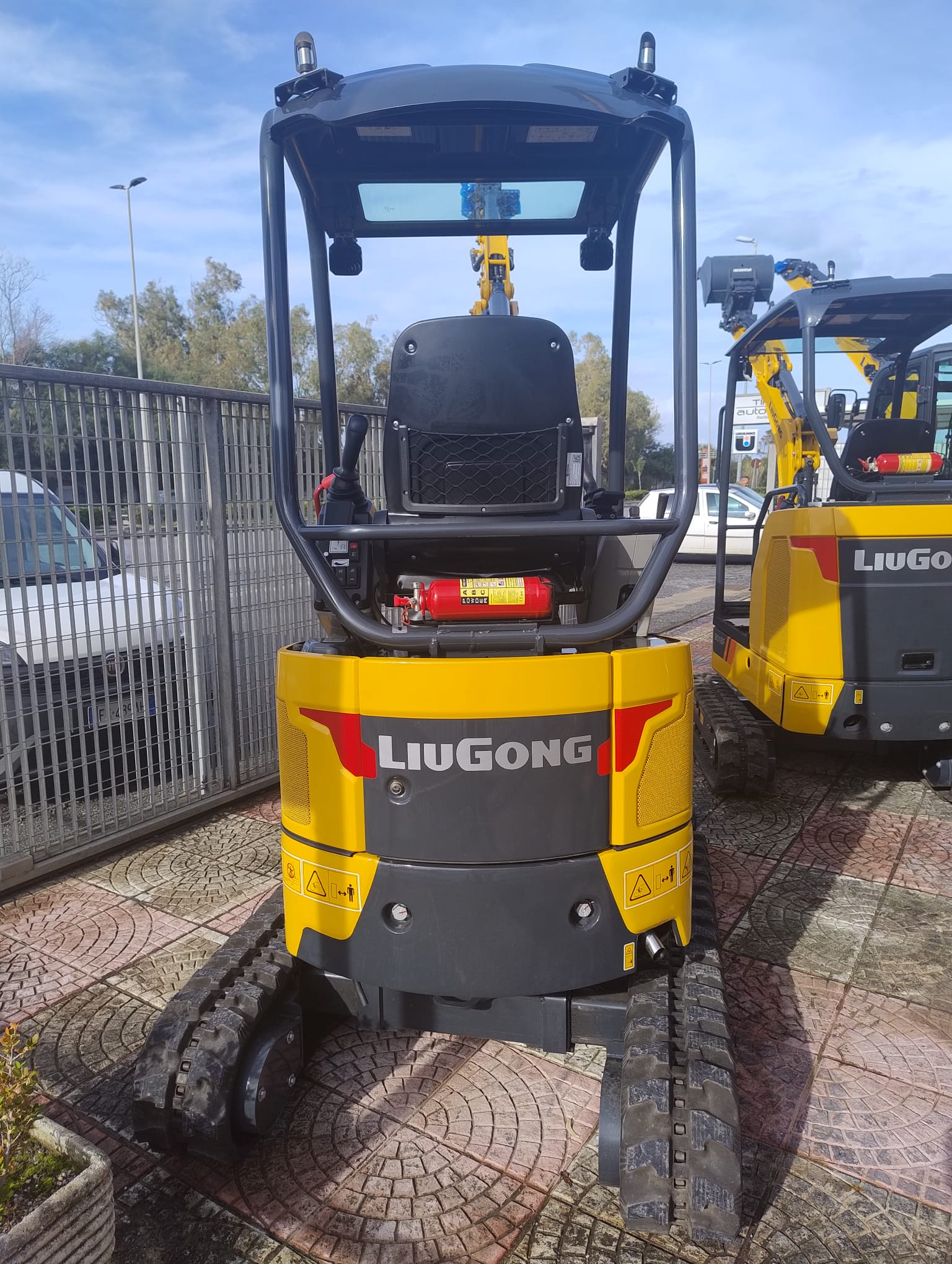 Escavatore Nuovo LiuGong 9017F (18 Quintali) - immagine 9