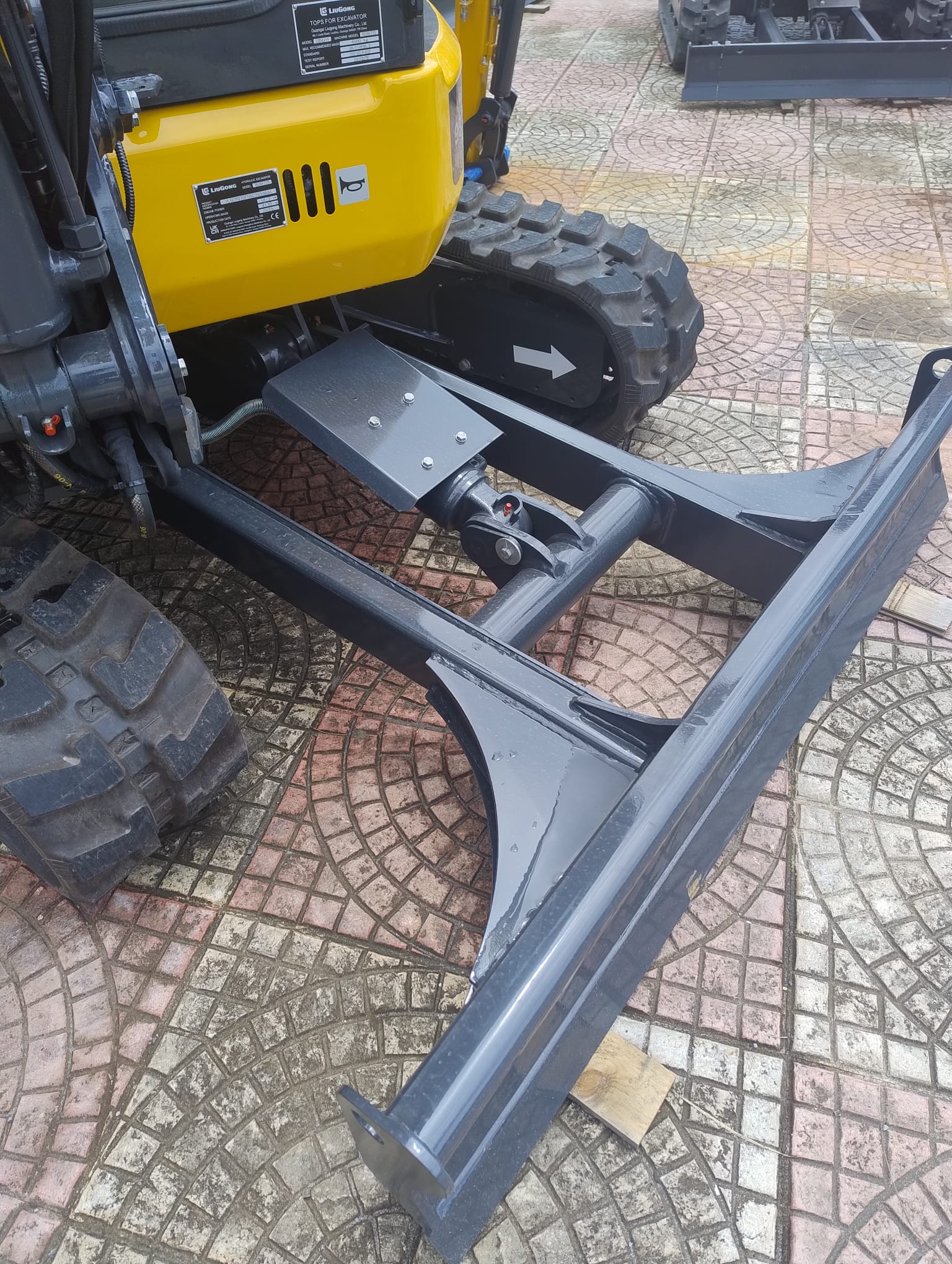 Escavatore Nuovo LiuGong 9035F (39 Quintali) - immagine 22