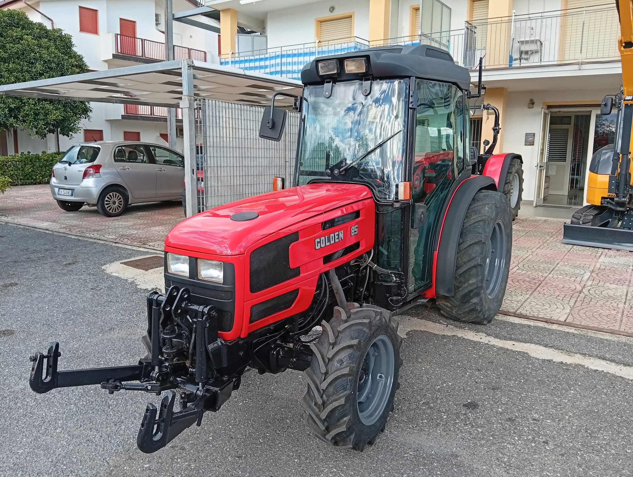 Trattore gommato Same Golden 85 – Sollevatore Anteriore - Frutteto