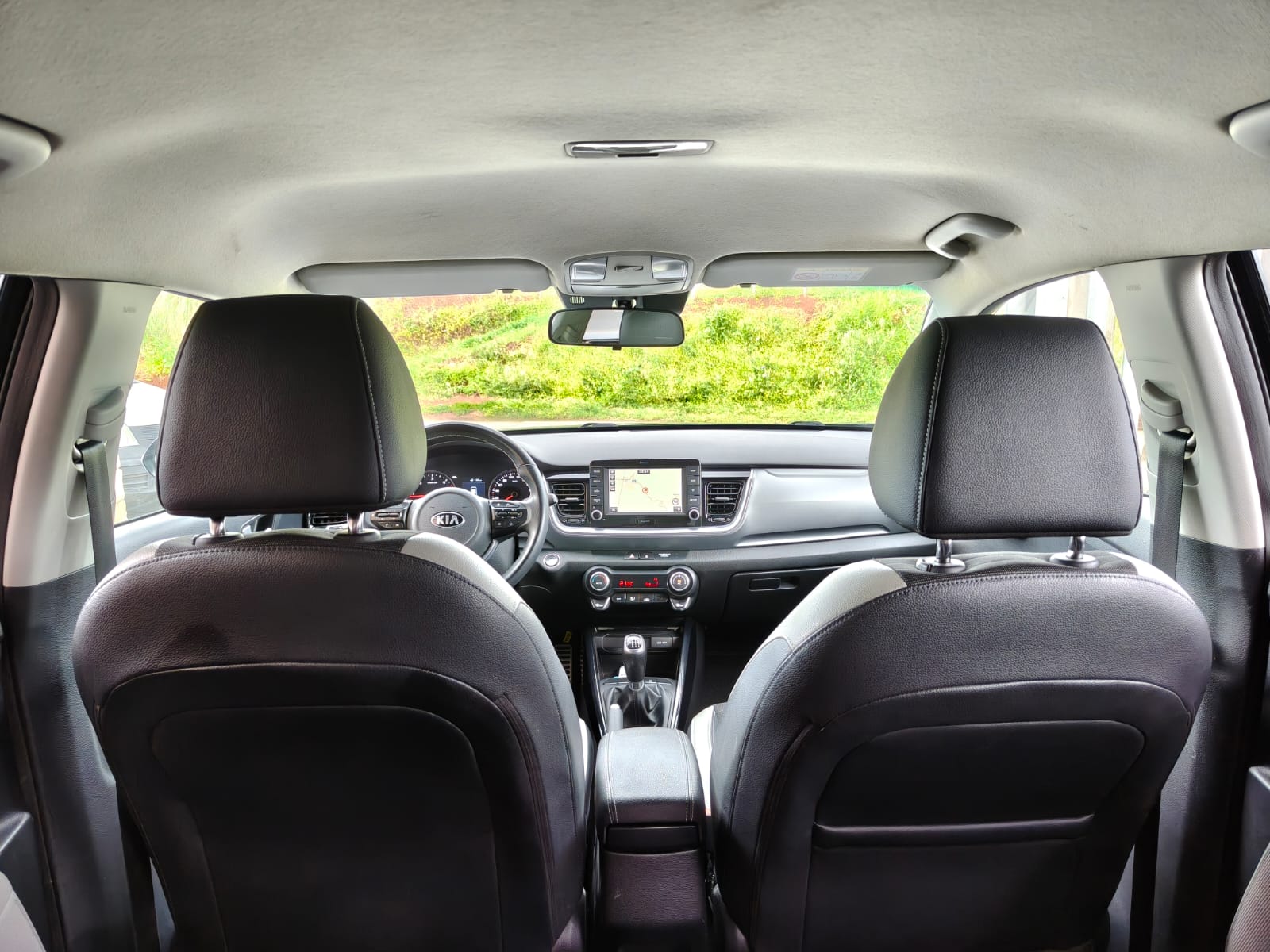 KIA Stonic 1.6 CRDI Energy - 2019 - immagine 16