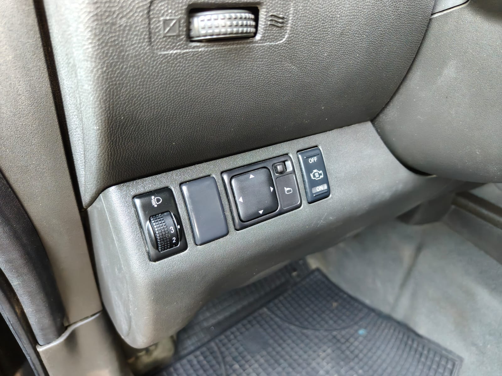 Nissan Navara D40 - 2 porte - 2009 - immagine 12