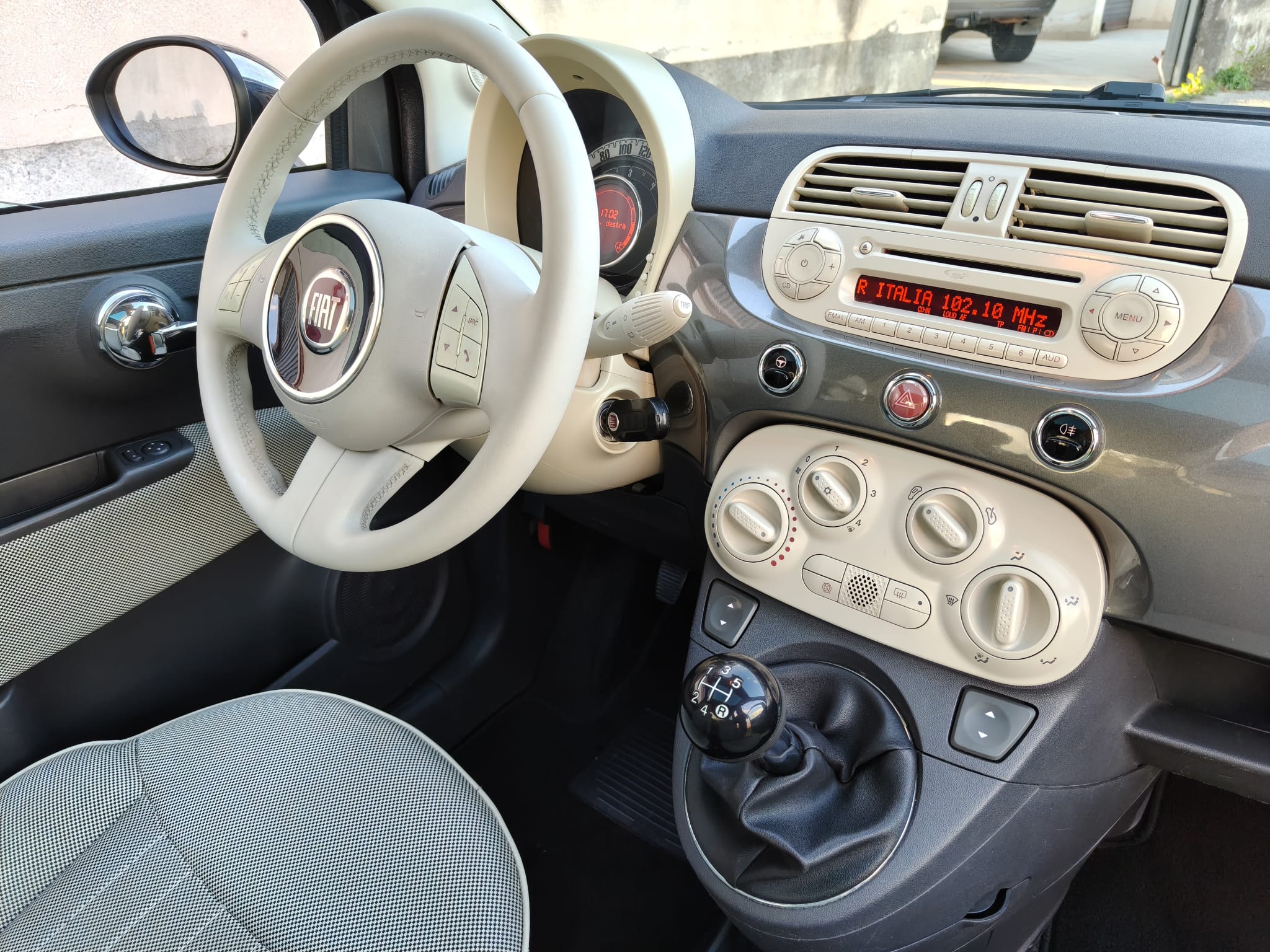 Fiat 500 1.3 Mjt Lounge - 2013 - immagine 13