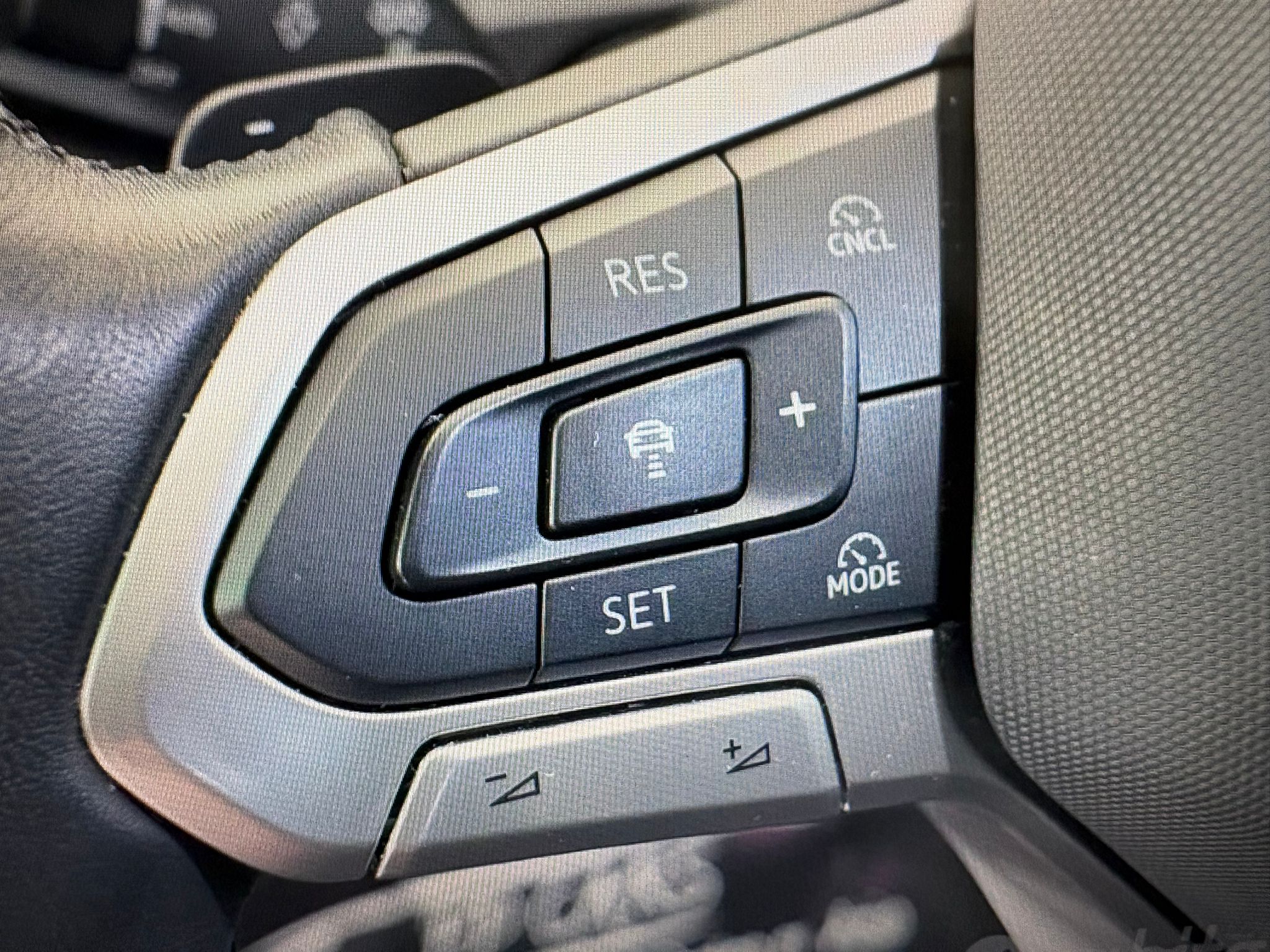 Volkswagen Tiguan 2.0 Tdi Elegance - 2024 - immagine 14