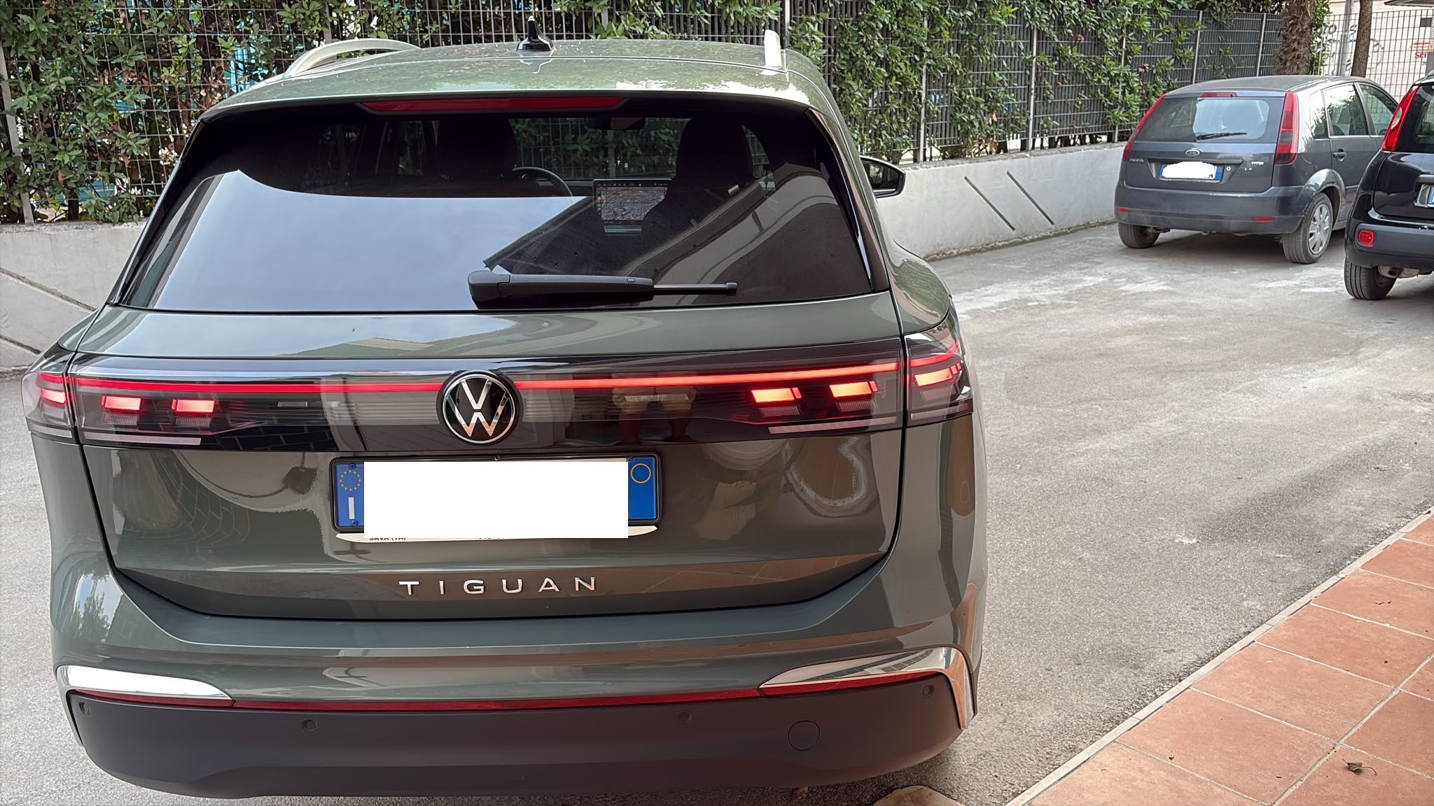 Volkswagen Tiguan 2.0 Tdi Elegance - 2024 - immagine 13